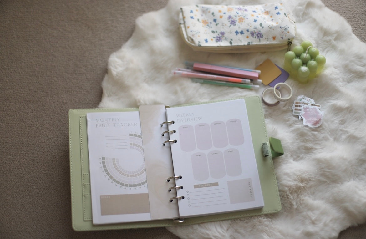 Pray & Plan Diary {Spring Floral}